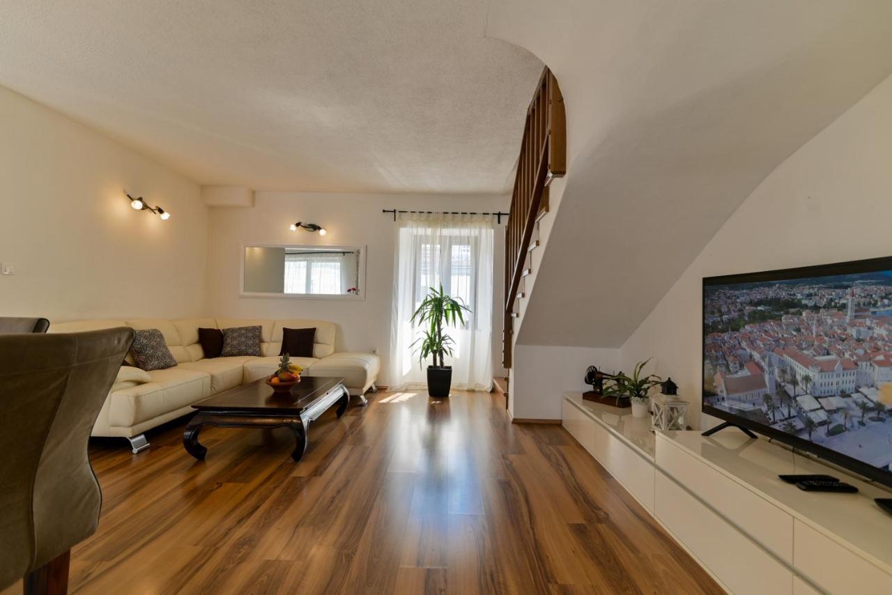 Apartman Ciciliani Trogir Extérieur photo